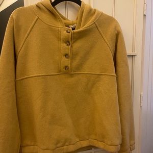 Sweatshirt- hem and thread